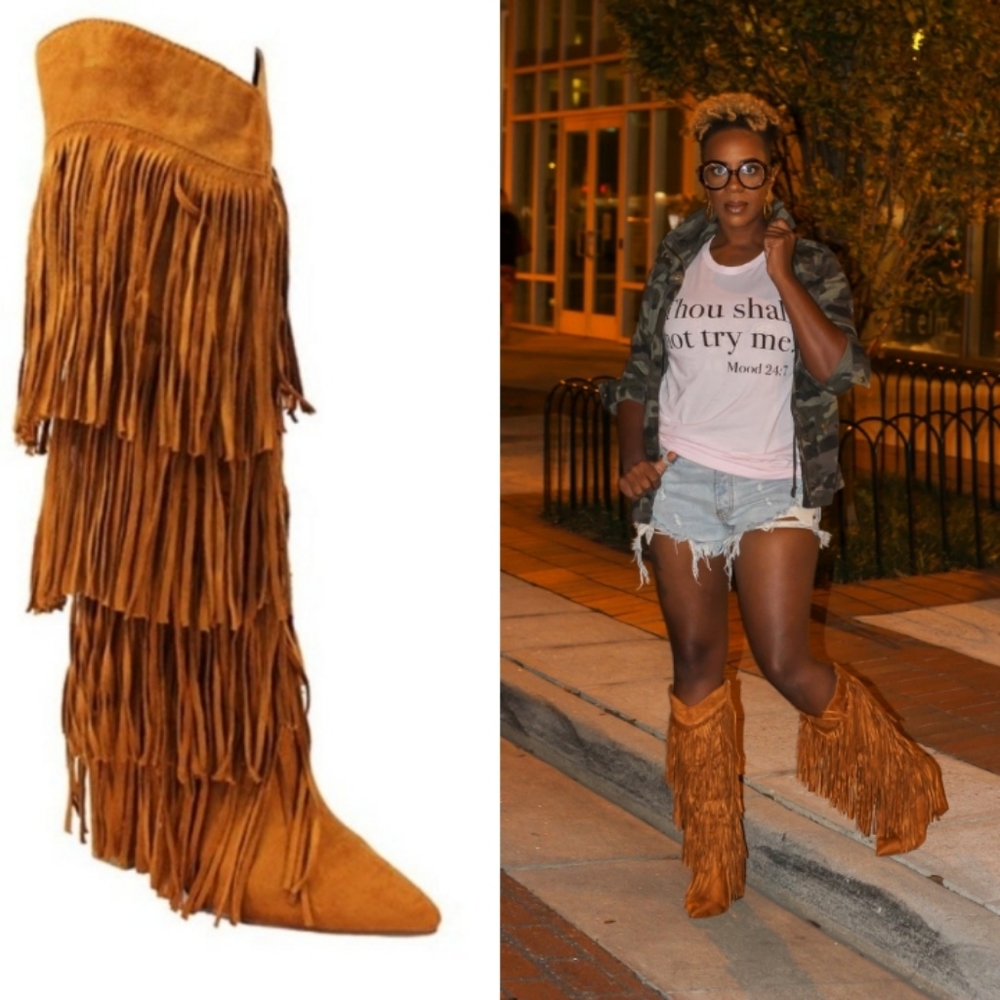👢👢👢 Faux Suede Knee Length Fringe Boots